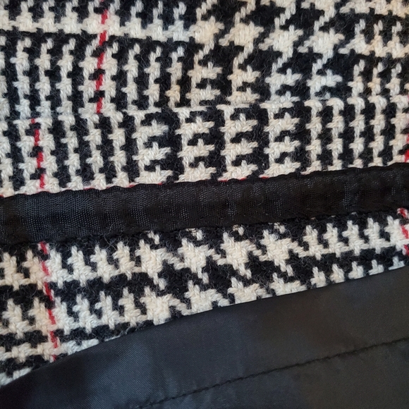 Talbots Houndstooth Wool A-Line Pencil Skirt Sz. 6 - Picture 4 of 4